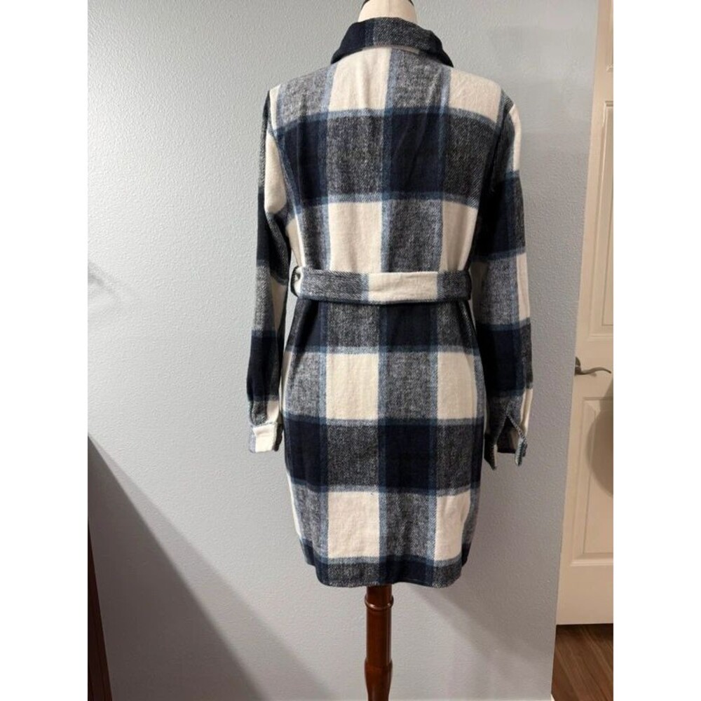 Plaid Belted Shacket Coat Navy White Size Large - Picture 3 of 5